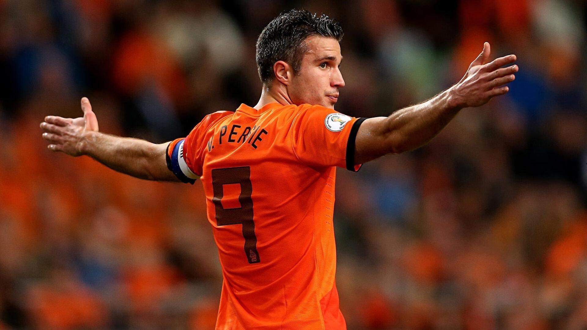 林良锋专栏，滕哈赫百折不挠铸就红魔风骨，利物浦气运耗尽暴露战术隐忧