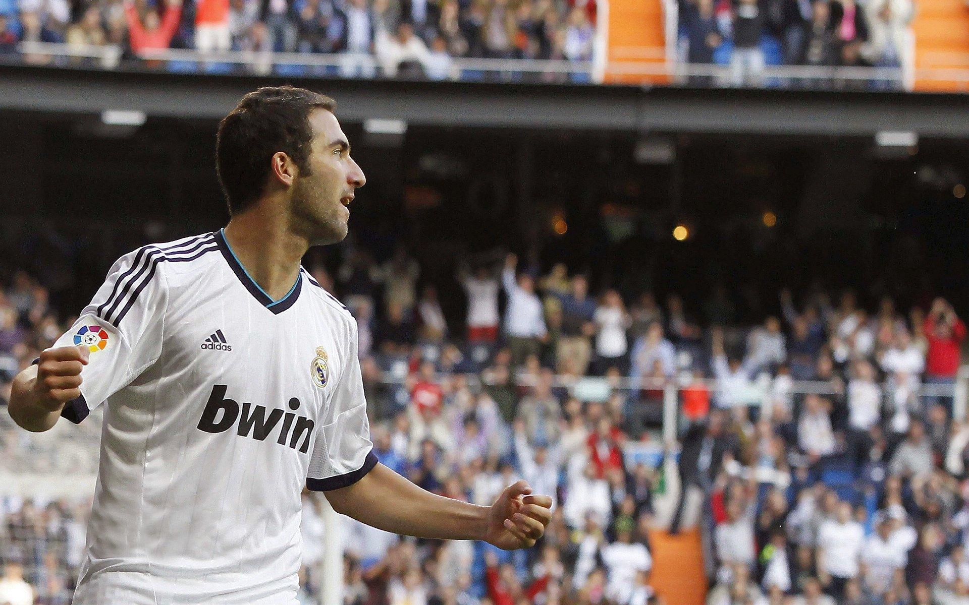 亚运队主帅久尔杰维奇，目标直指金牌，我们已准备好踢满七场征程